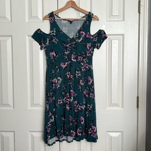 Torrid Floral cold shoulder midi dress Size 0x